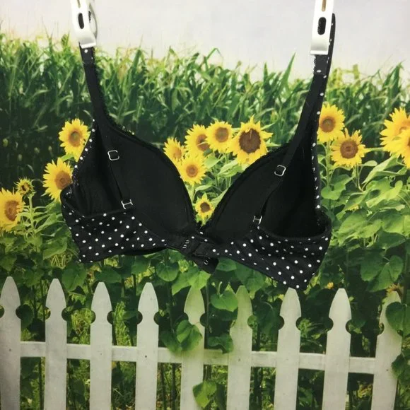 Victoria’s Secret Bra Body by Victoria Push Up 32D - Picture 3 of 5